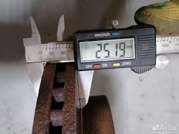 Диск тормозной передний Dodge Intrepid 1998-2004