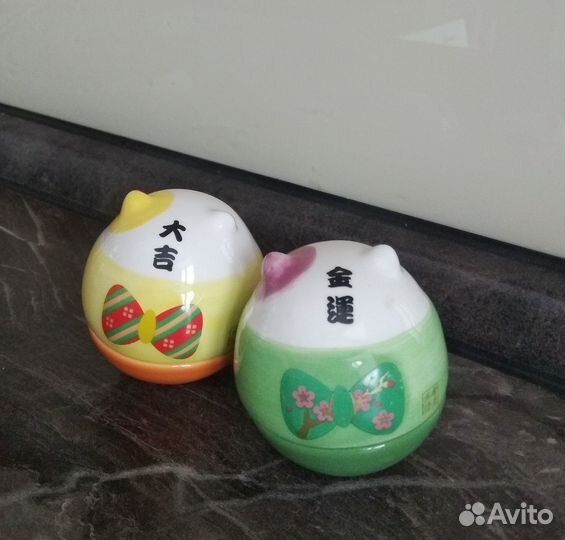 Чудная парочка котэ: неваляшки - неразлучники