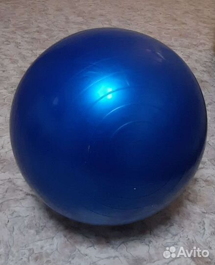 Мяч для фитбола