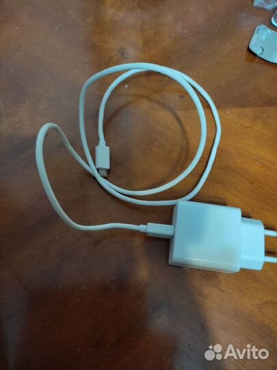 Asus ZenFone 3 ZE552KL, 3/32 ГБ