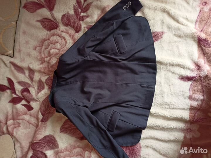 Школьный костюм для мальчика 134 серый