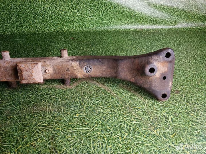Балка задняя для Тойота карина Е 1994 г