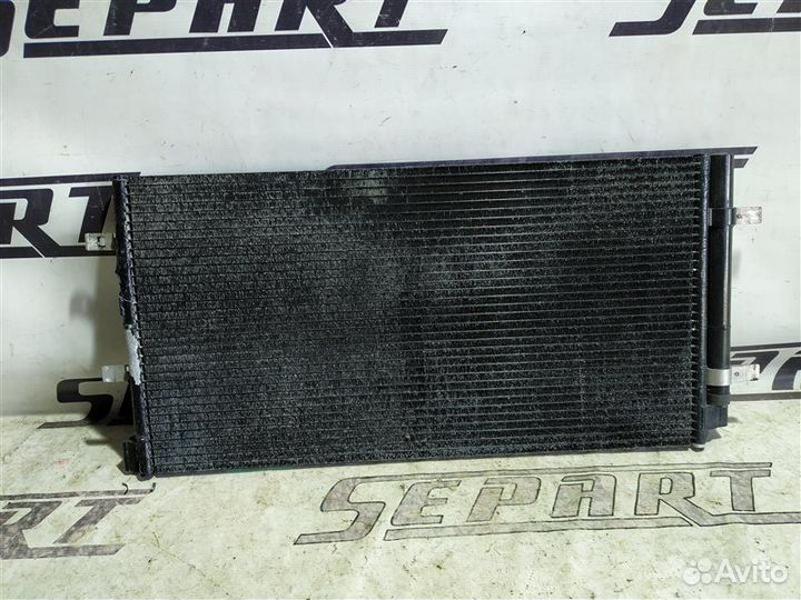 Радиатор кондиционера Audi A4 B8 2.0 cdnc 2009