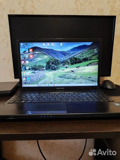 Ноутбук Samsung