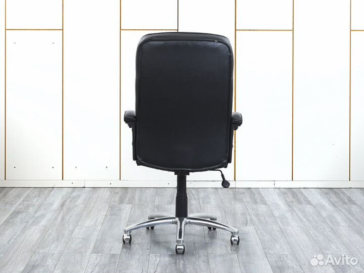 Компьютерное кресло