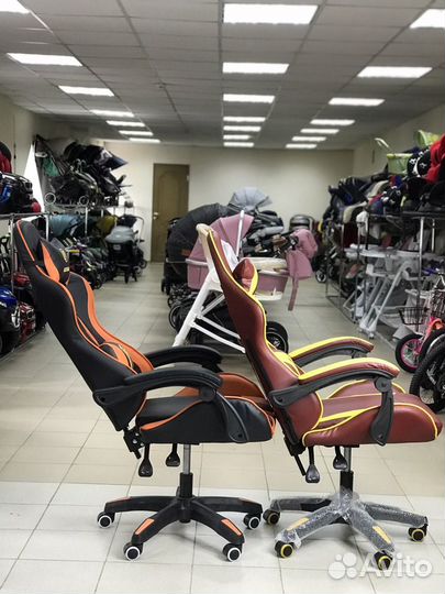 Игровое кресло Офисное кресло