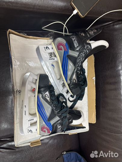 Коньки хоккейные graf