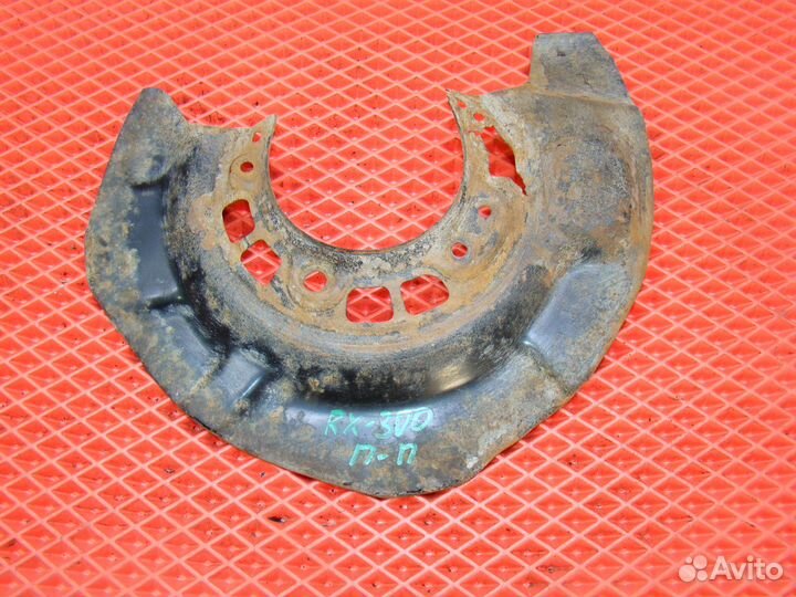 Пыльник тормозного диска правый Lexus rх 300