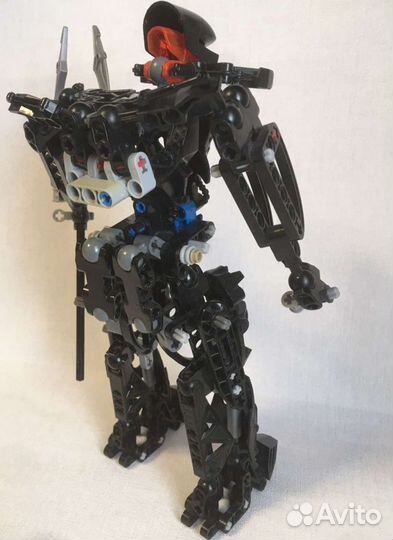 Модель 2010 г. lego hero factory von nebula