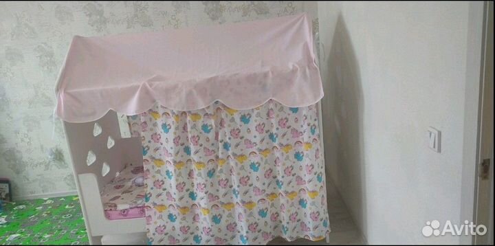 Детская кроватка