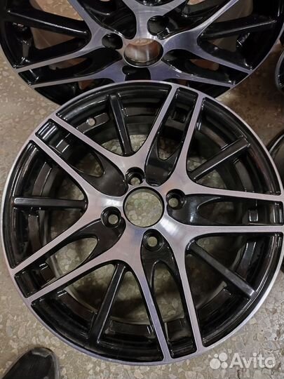 Литые диски R15