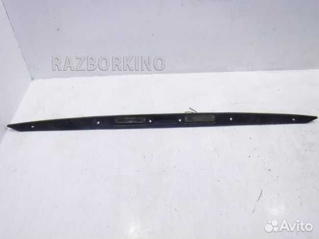 Накладка крышки багажника