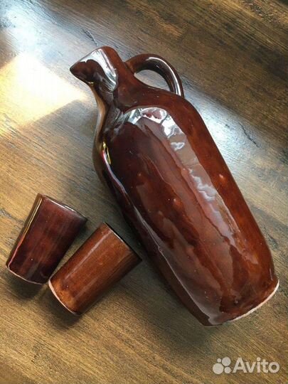 Керамика (Прибалтика, СССР). Кувшин, рюмки, чашка