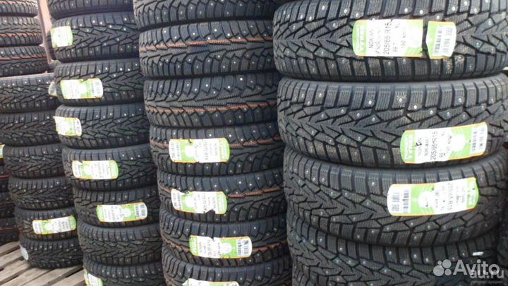 Nokian Tyres Hakkapeliitta 8 SUV 255/50 R19 107T