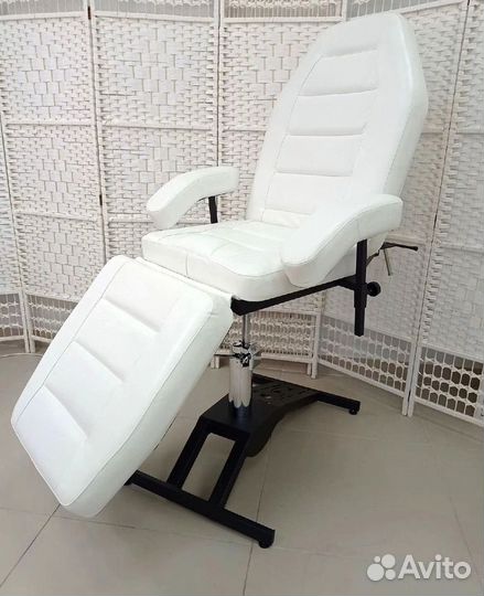 Косметологическое кресло на гидравлике
