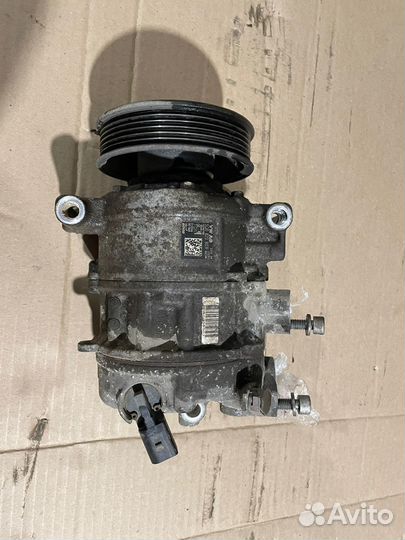 Компрессор кондиционера Volkswagen Passat B8