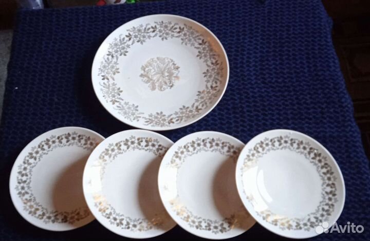 Блюдо+4 тарелки фарфор Bavaria Германия винтаж