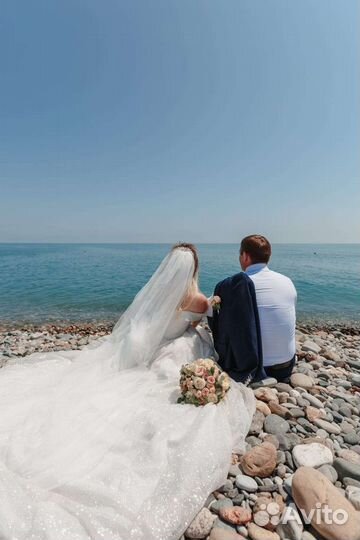 Ведущий - организатор