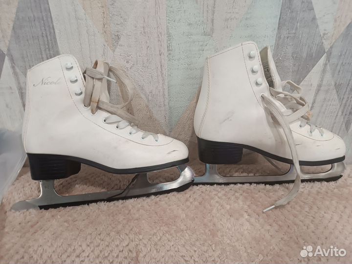 Коньки фигурные 38 размер