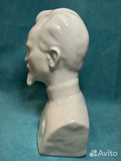 Бюст Дзержинского