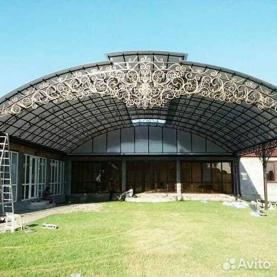 Кованые навесы и козырьки