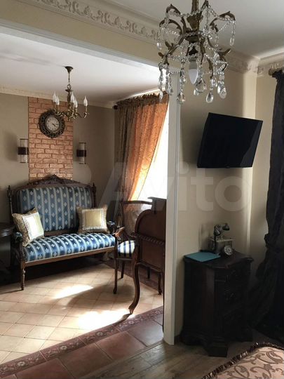 4-к. квартира, 110 м², 10/10 эт.