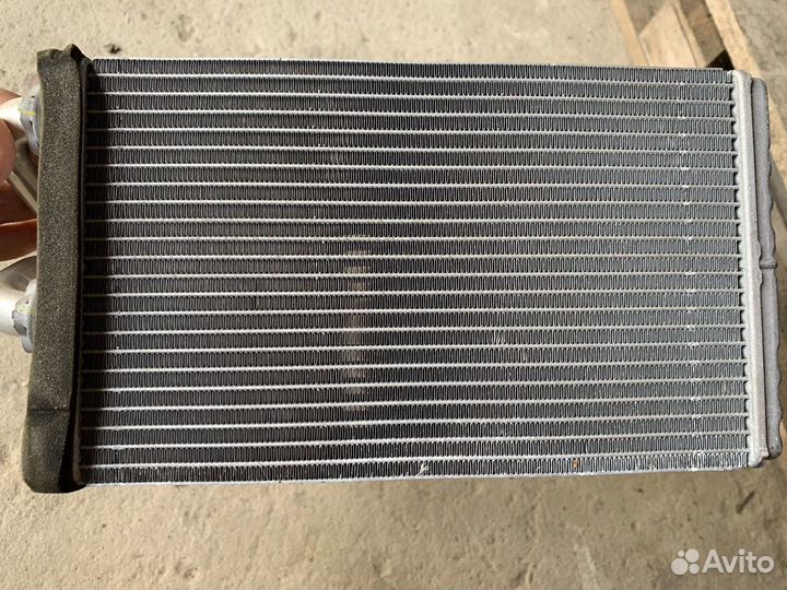 Радиатор печки Митцубиси Лансер 10