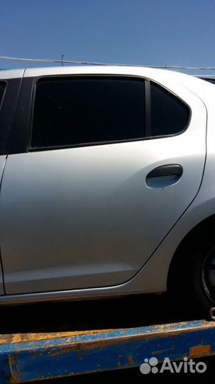 Дверь задняя левая серебристая Рено Логан 2