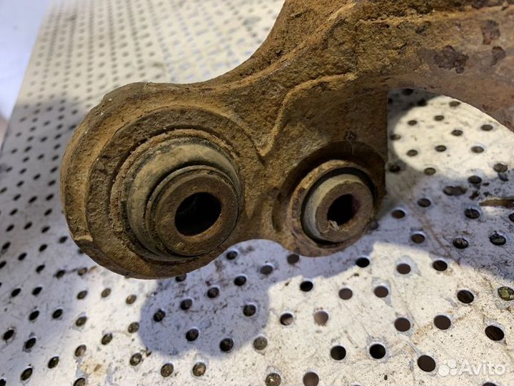 Кулак задний правый Hyundai I30 1.6 g4fc