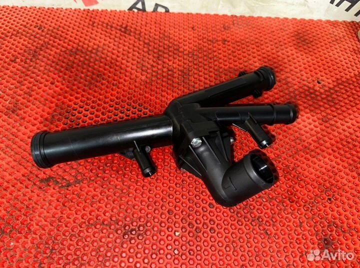 Корпус термостата в сборе Audi Q7