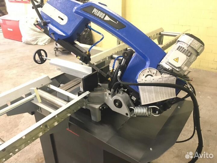 Ленточнопильный станок