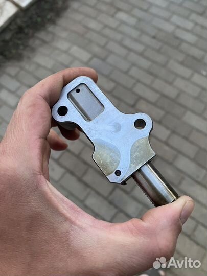 Наняжитель цепи