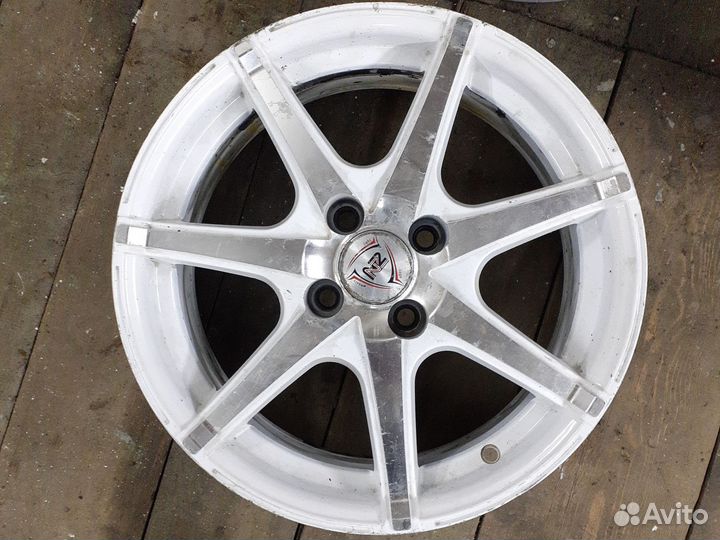 Литые диски r15 на ваз 4 98 бу