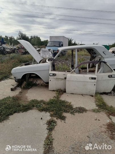 Волга 24 кузов новый