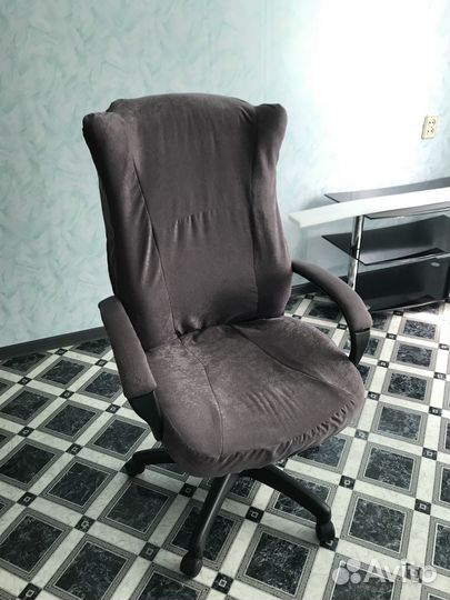 Компьютерное кресло бу