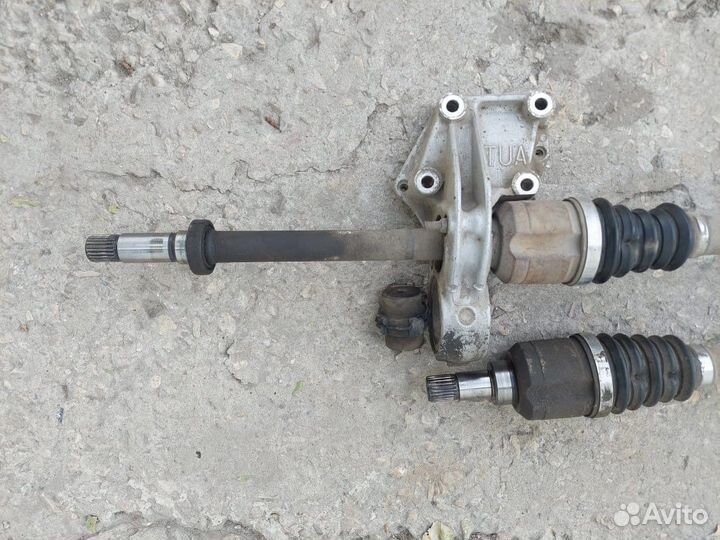 Привод передний Citroen C4