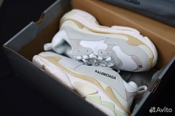 Кроссовки Balenciaga Triple S