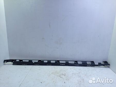 Кронштейн накладки порога