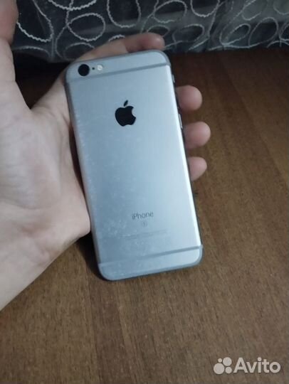 iPhone 6S, 64 ГБ