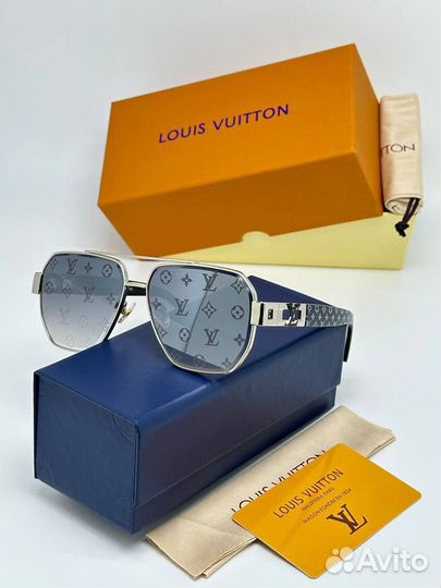 Солнцезащитные очки