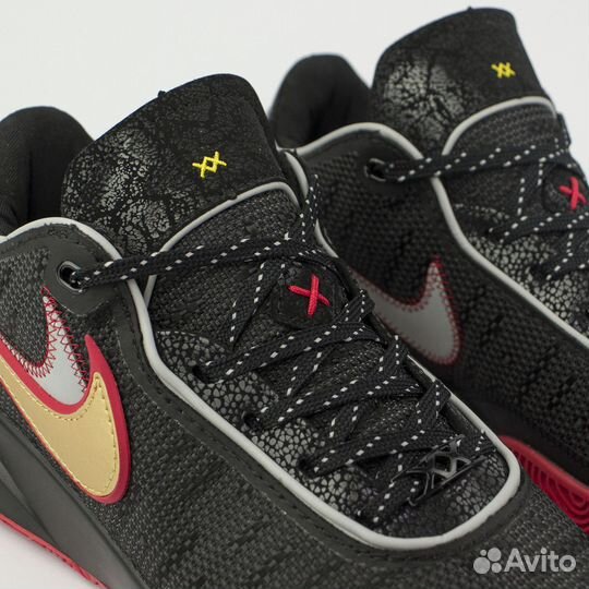 Кроссовки Nike LeBron 20 Bredартикул 22654