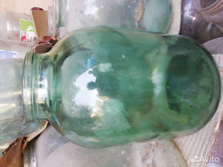 Отдам бесплатно банки