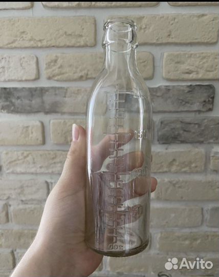 Бутылочка для кормления