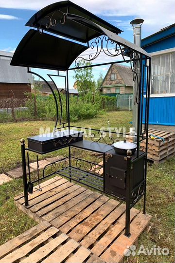 Мангал с крышей