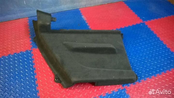 Обшивка багажника левая BMW X5 E70