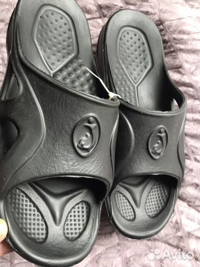 Мужские шлепанцы-сланцы 45 р
