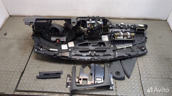 Панель передняя салона Audi A8 (D4), 2011