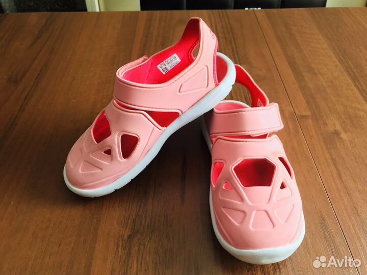 Летние сандали Adidas