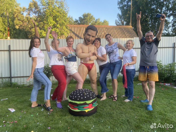 Поздравления на день рождения. Ростовые куклы. Шоу