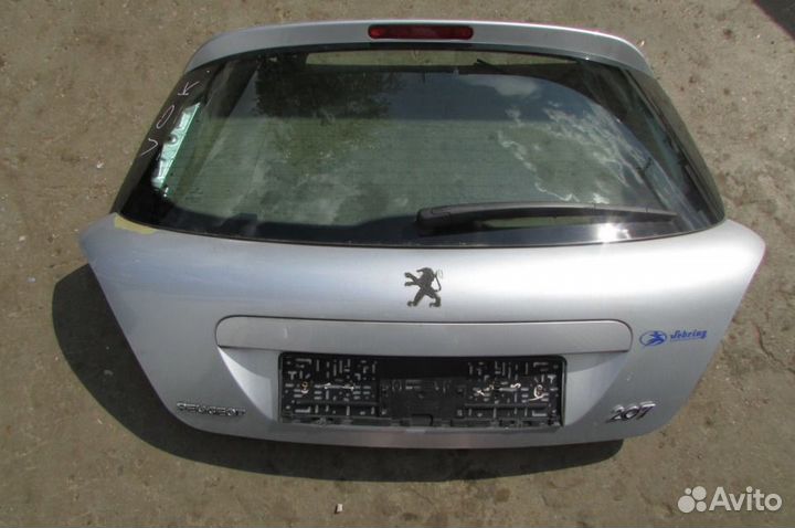 Крышка багажника Peugeot 207
